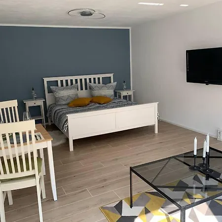 Ferienwohnung Elisaweta In 66497